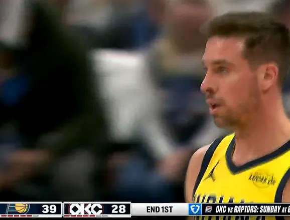 发现半岛体育-麦康奈尔中距离跳投压哨命中，步行者首节39-28领先雷霆