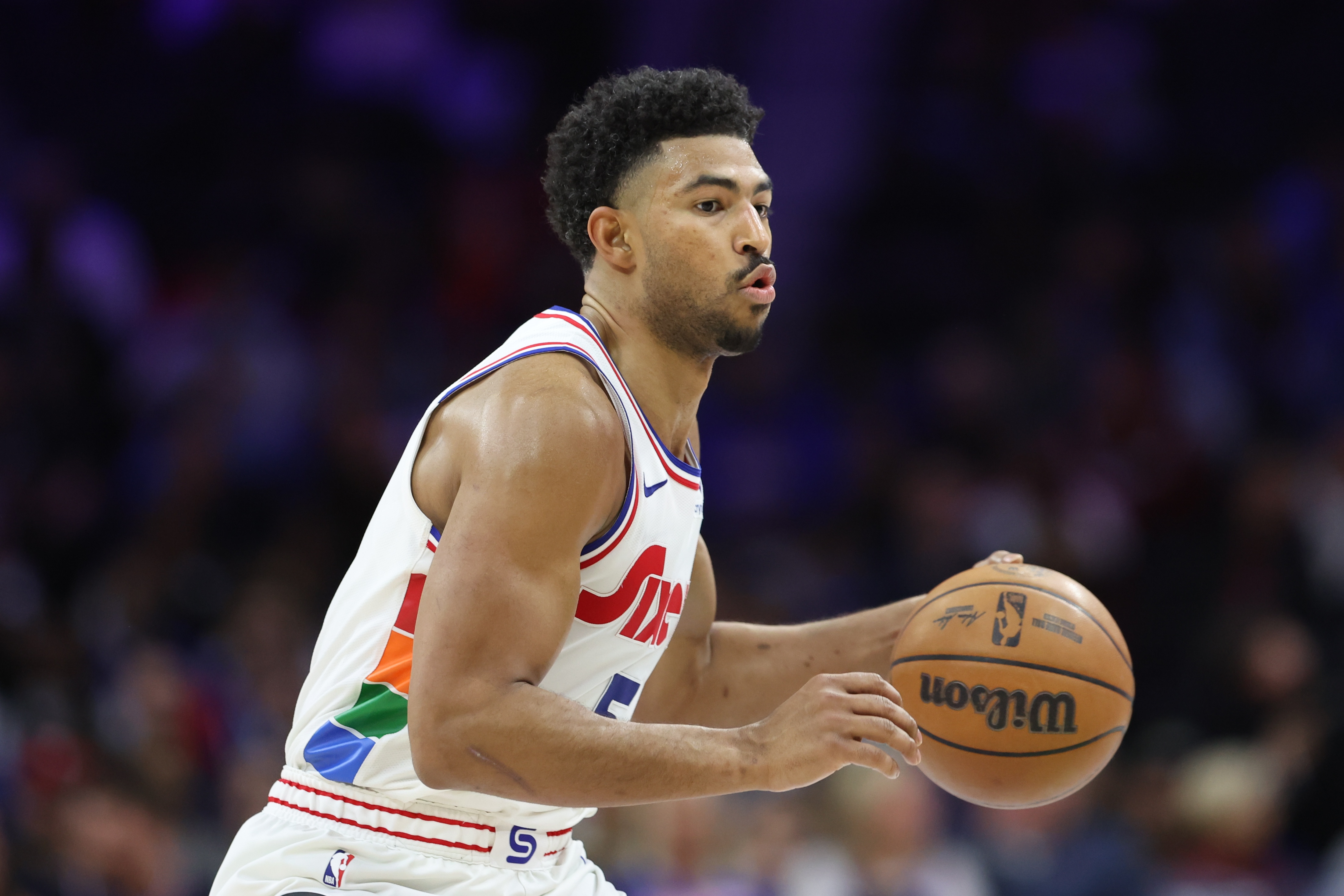 76人记者：格莱姆斯拿不到接近吉迪的合同 没有市场支撑这个价格