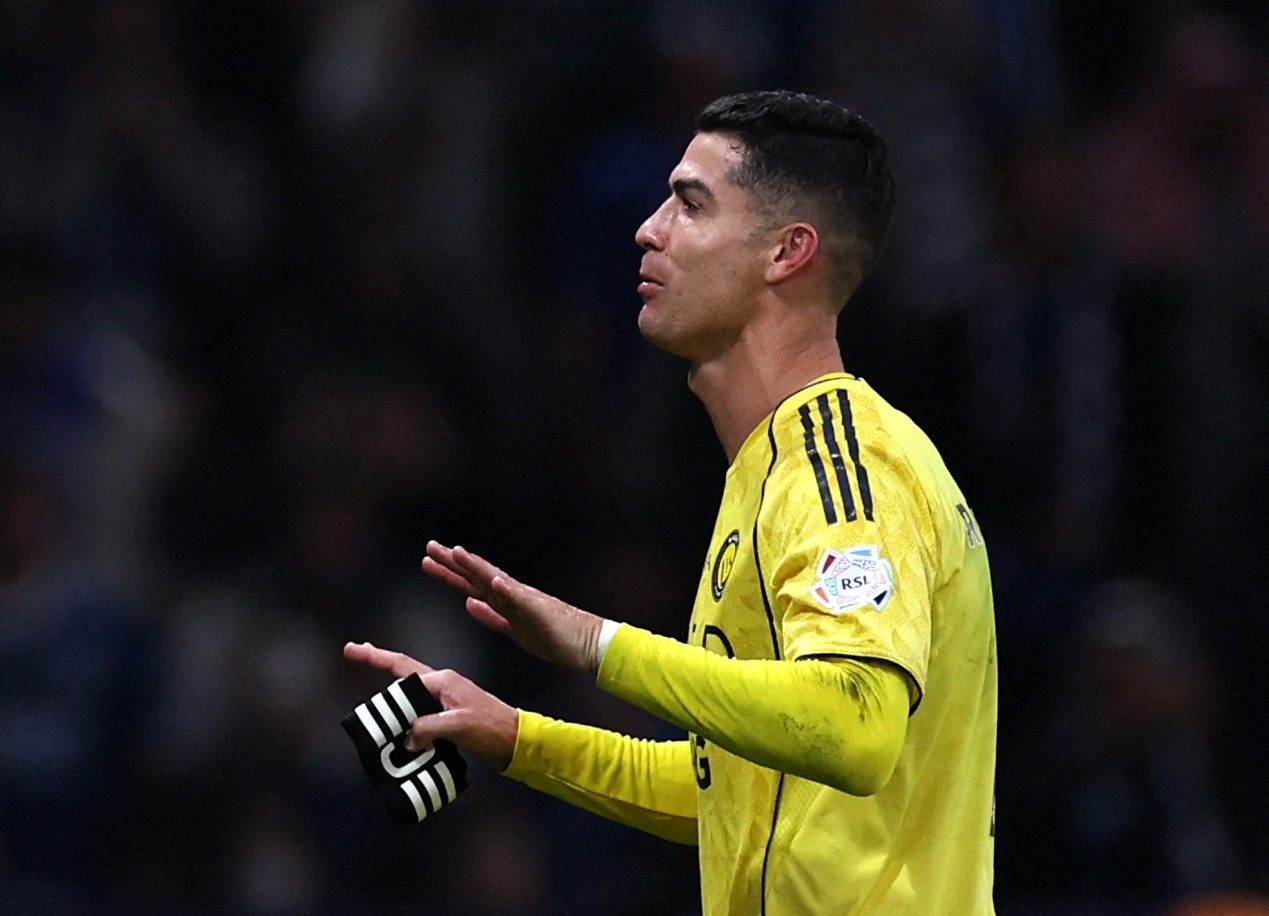 发现半岛体育-记者：沙特联将按原定赛程继续进行，C罗离开沙特的说法完全不实