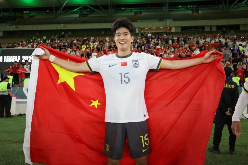 发现半岛体育-中国足球职业联赛新政出台：中甲降2.5个，中超B队可冲甲