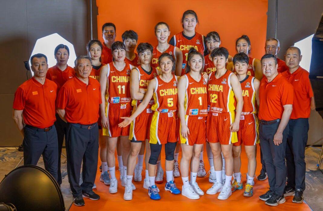 发现半岛体育-中国女篮官宣阵容调整，宫鲁鸣爱将回归，韩旭李月汝官宣重返WNBA